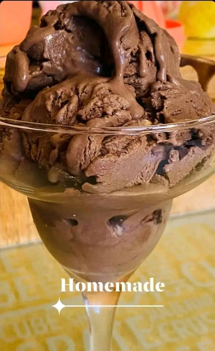 A must try chocolate ice cream  recipe